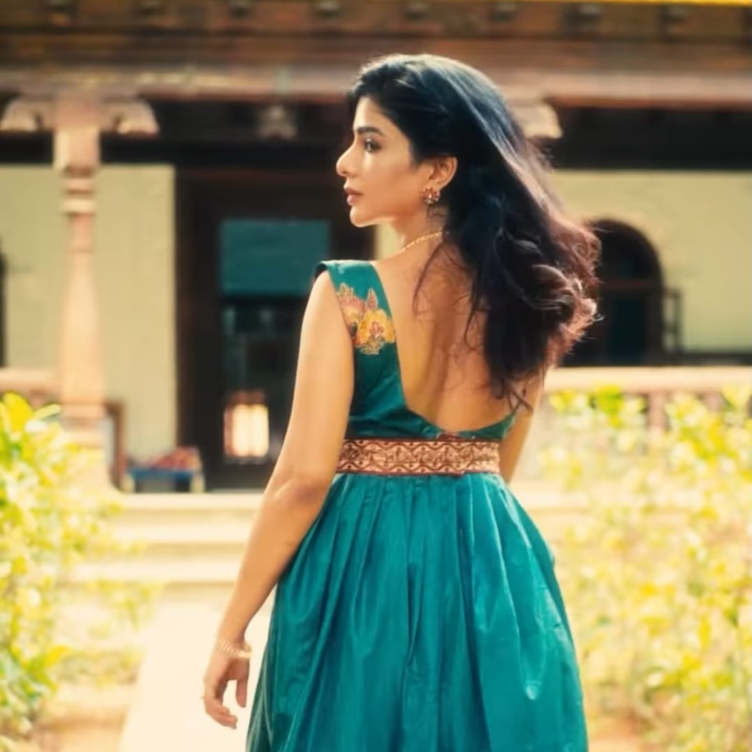 Pavithra lakshmi actress in Tailor Kadai maxi dress